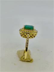 Emerald Lady's Stone & Diamond Ring 65 Diamonds 3.25 Carat T.W. 14K Yellow Gold